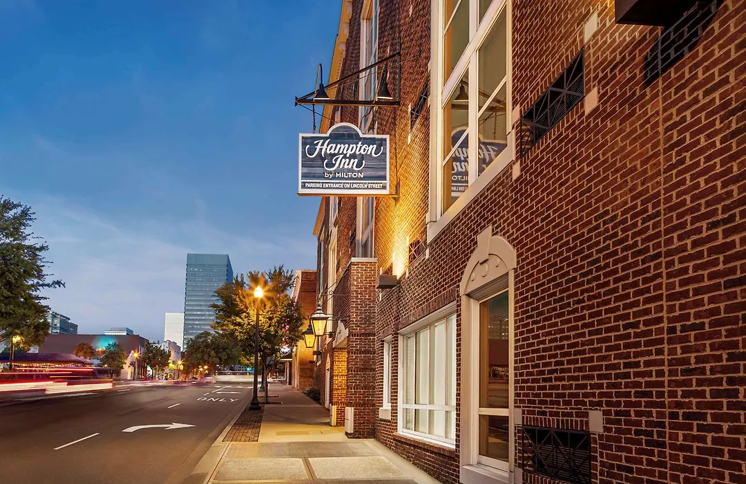 Hampton Inn Columbia-Downtown Historic District-1
