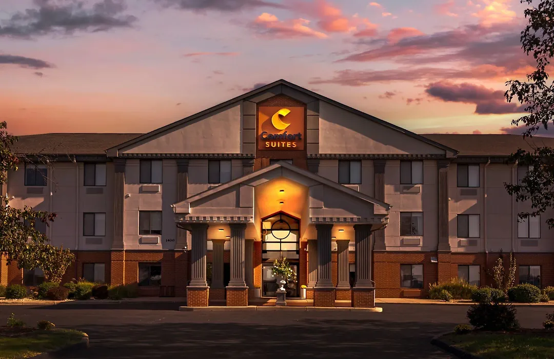 Comfort Suites St Charles-St Louis-1
