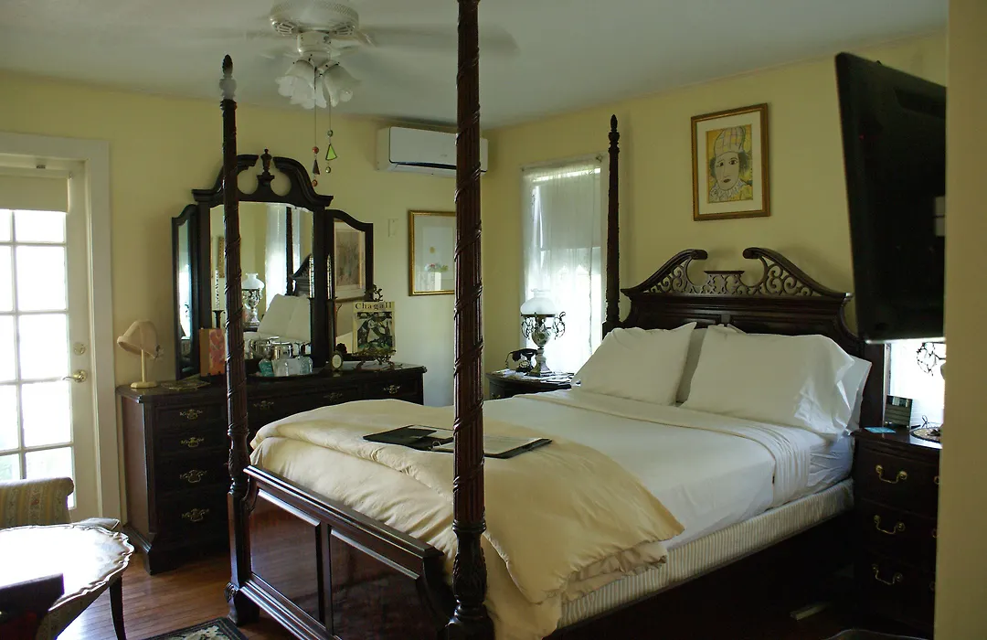 Sabal Palm House Bed And Breakfast-1