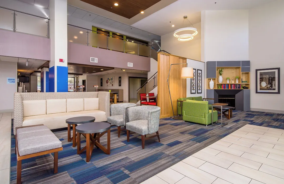 Holiday Inn Express Phoenix-Airport/University Drive By Ihg-1