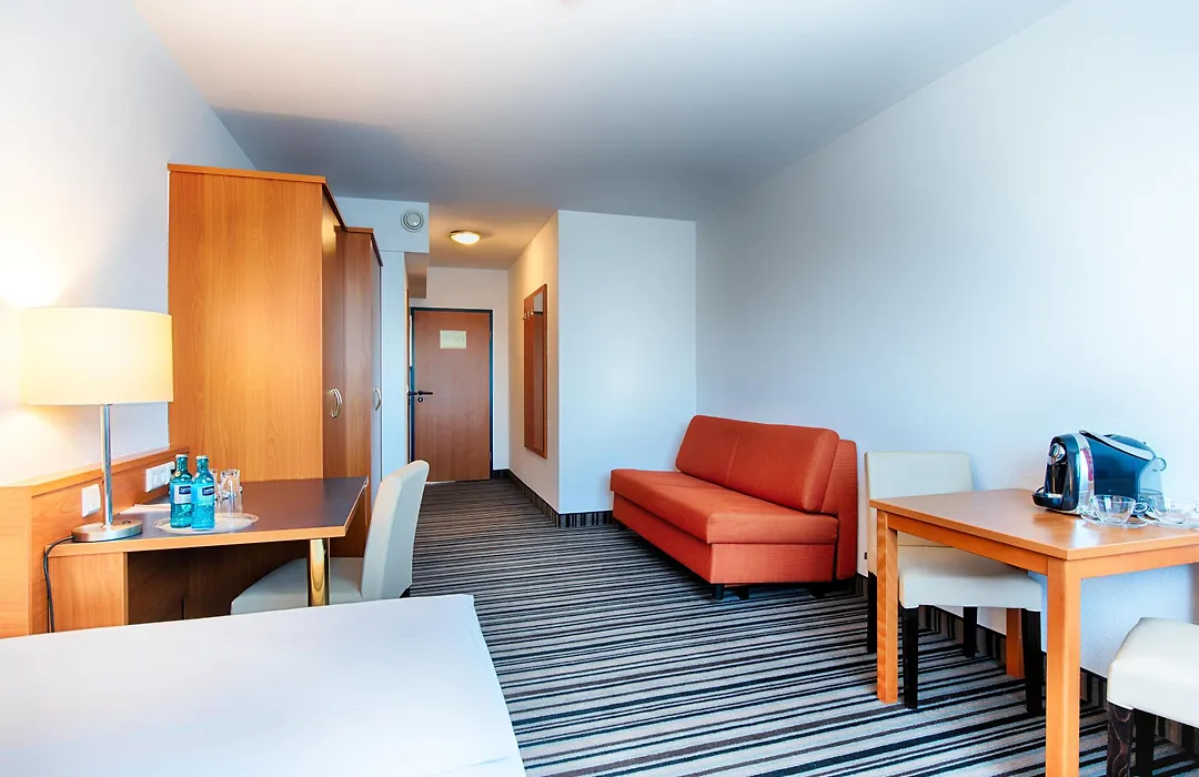 ACHAT Hotel Stuttgart Zuffenhausen-1
