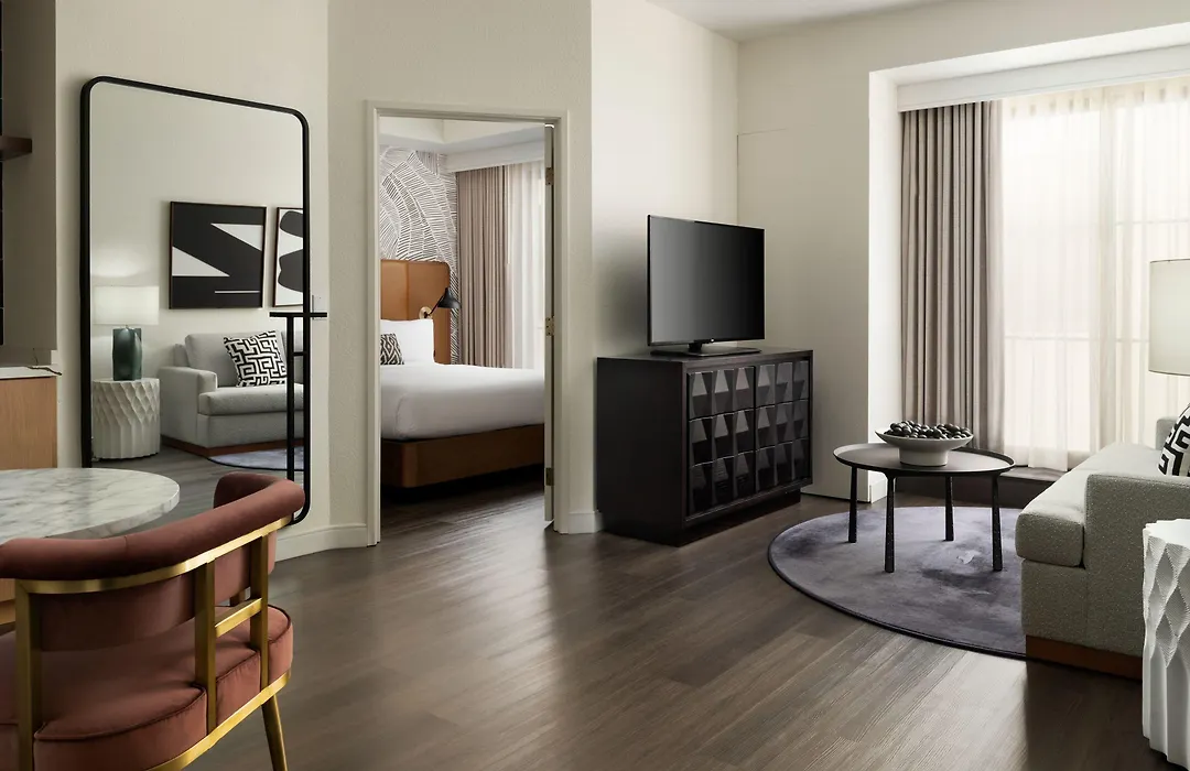Burton House, Beverly Hills, A Tribute Portfolio Hotel-1