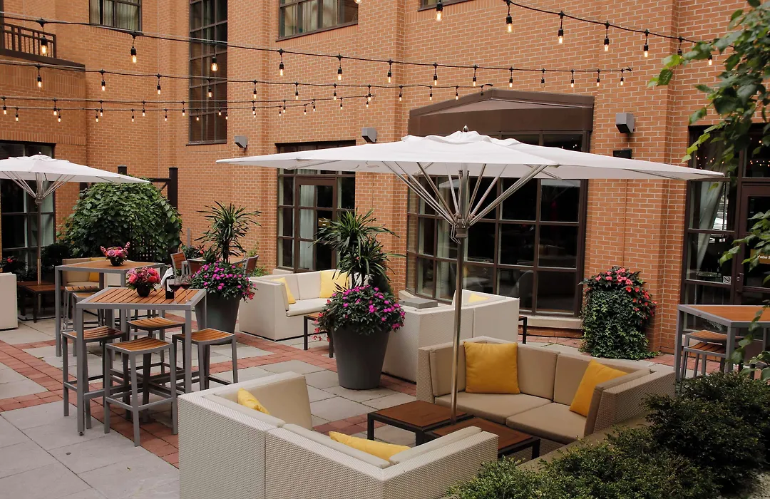 The Yorkville Royal Sonesta Hotel Toronto-1
