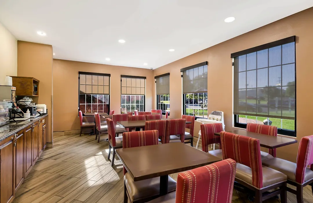 Comfort Inn Lexington Virginia Horse Center-1