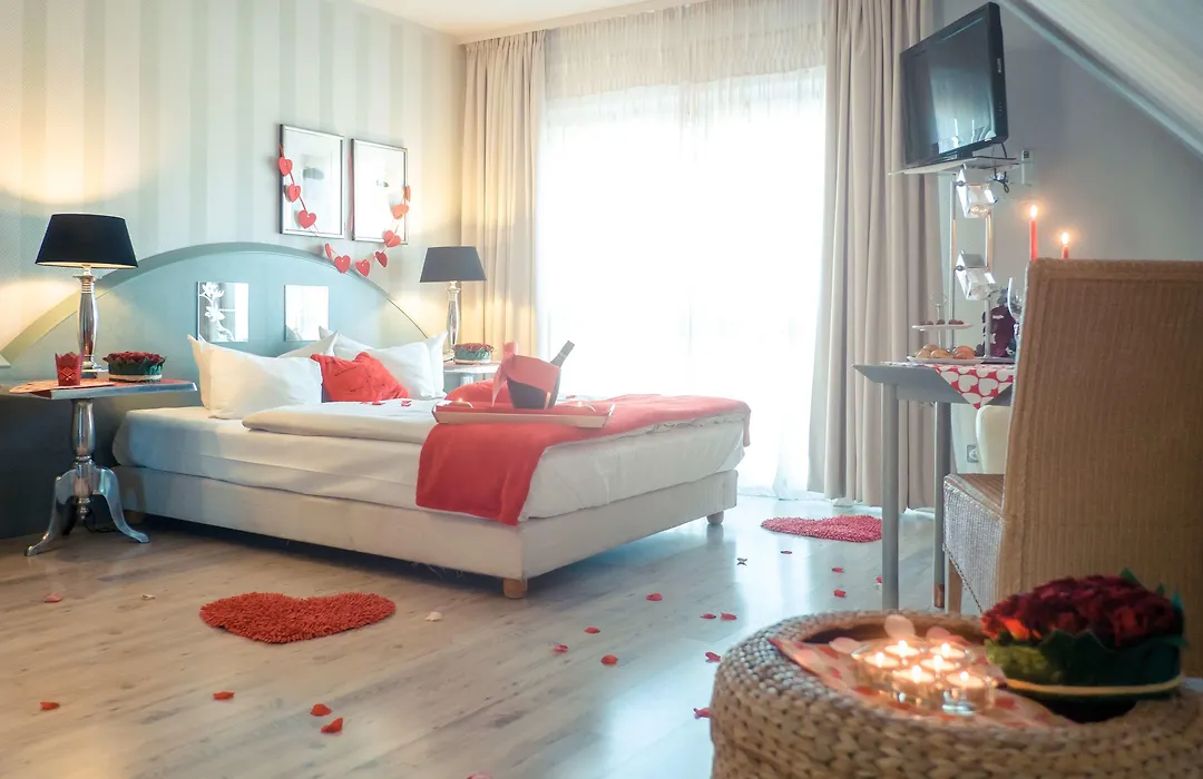 Ambiente Langenhagen Hannover by Tulip Inn-1