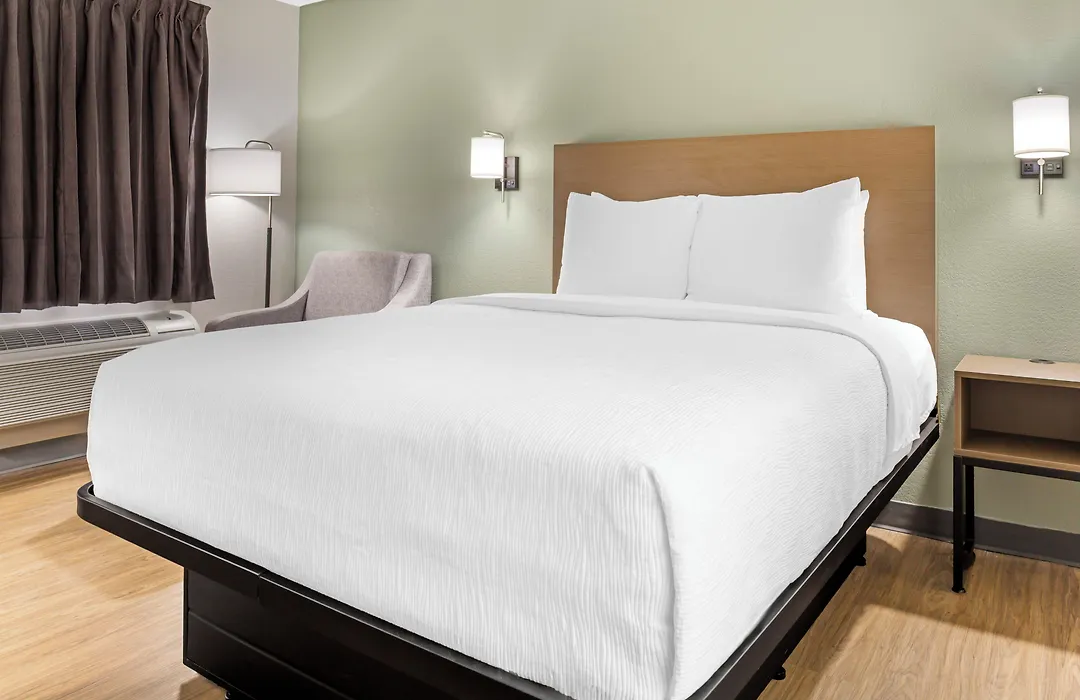 Quality Inn Findlay-1