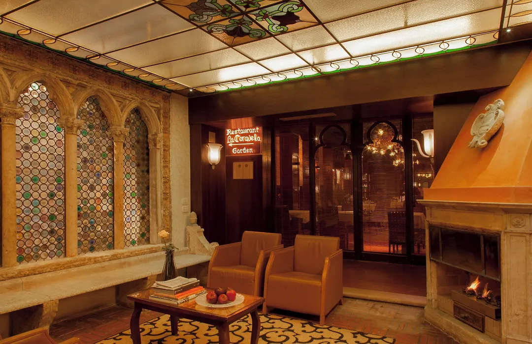Hotel Saturnia & International-1