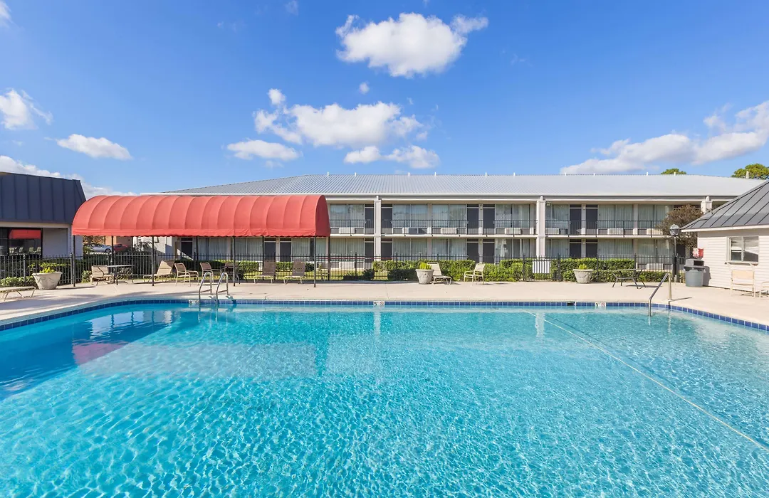 Amity Hotel & Suites West Houma - Formerly Wyndham-1