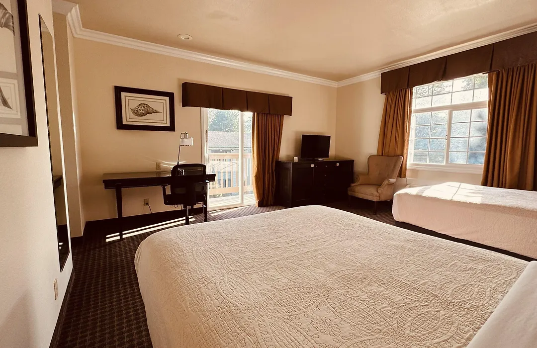 The Miramar Inn-1