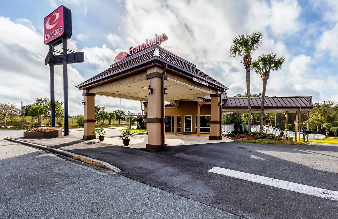 Econo Lodge Lake City-North-1