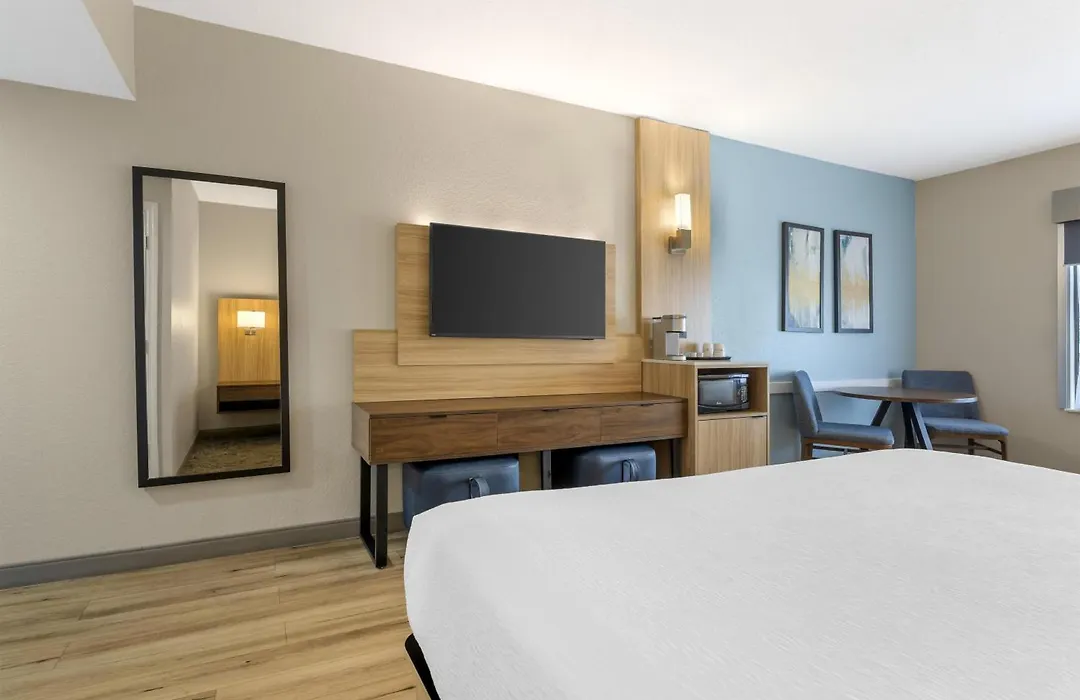 Best Western Plus Orlando East - Ucf Area-1