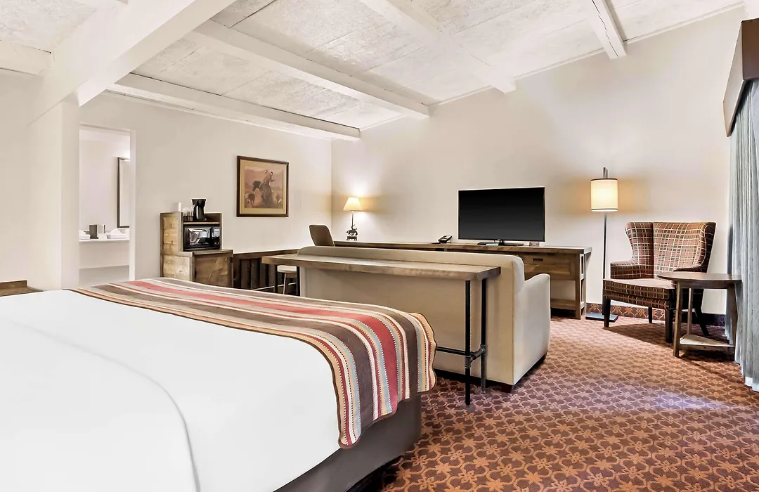 Best Western Outlaw Inn-1