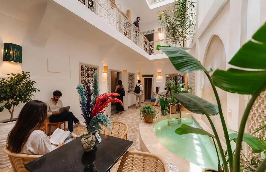 Riad Green Vines-1