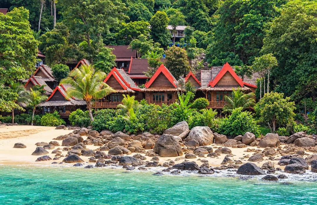 Phi Phi Relax Beach Resort-1