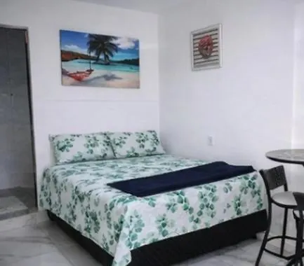 Pousada Primeira Quadra Da Praia-1