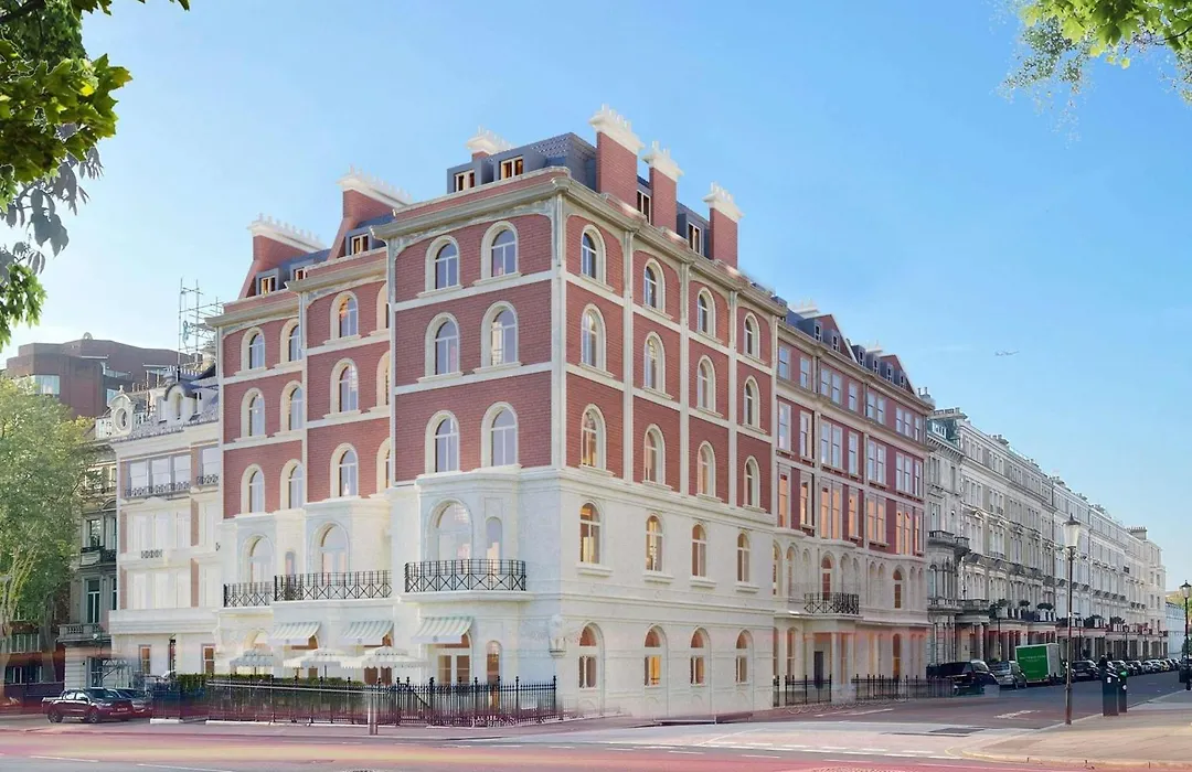 Delano London-1