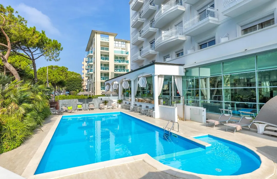 Hotel Continental Rimini-1