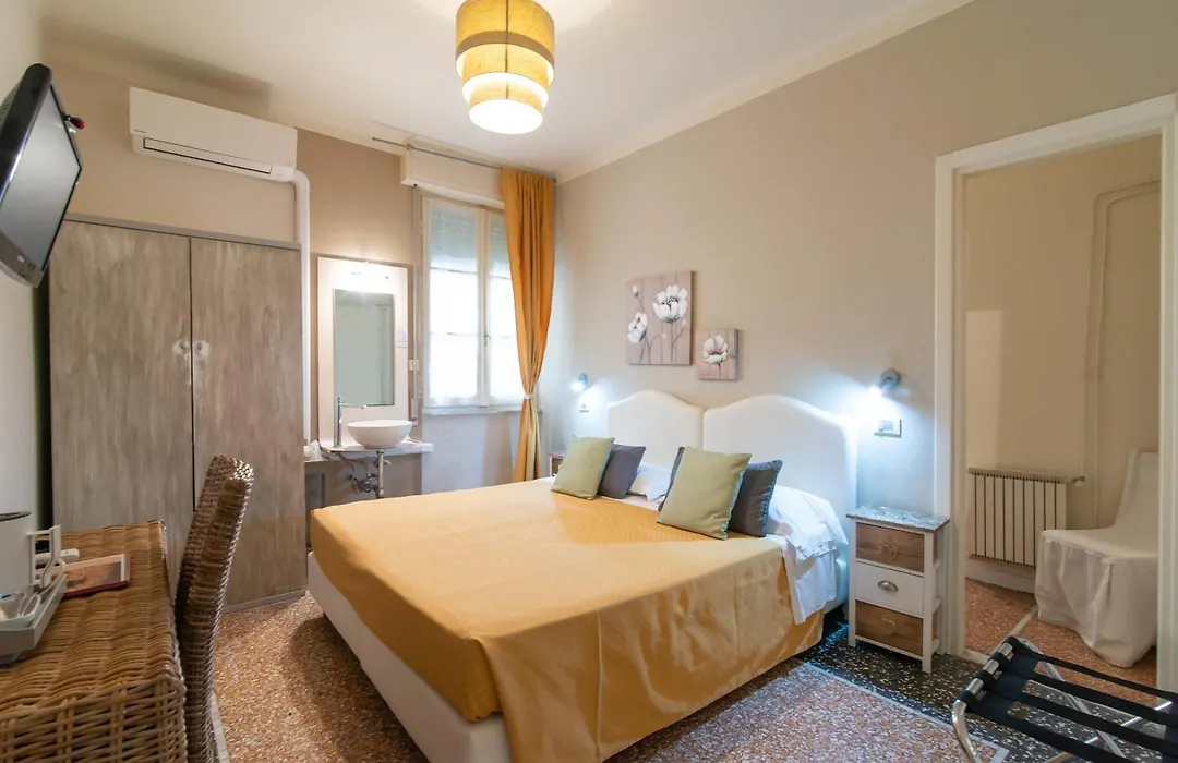 Hotel Gabbiano-1