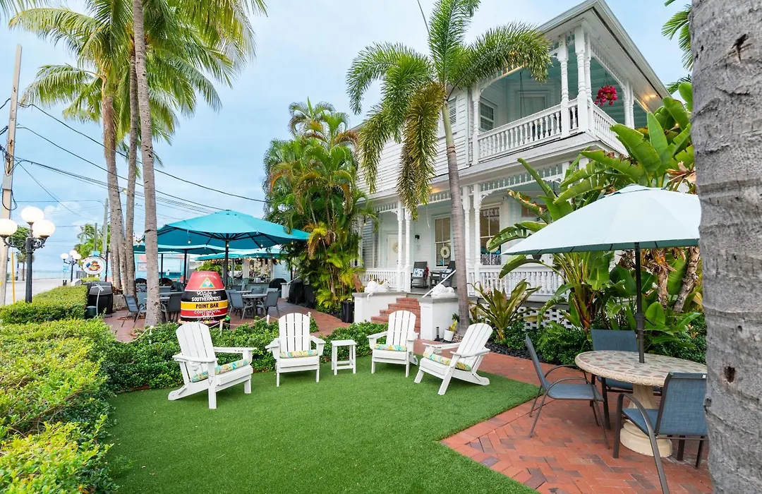 Southernmost Point Guest House & Garden Bar-1