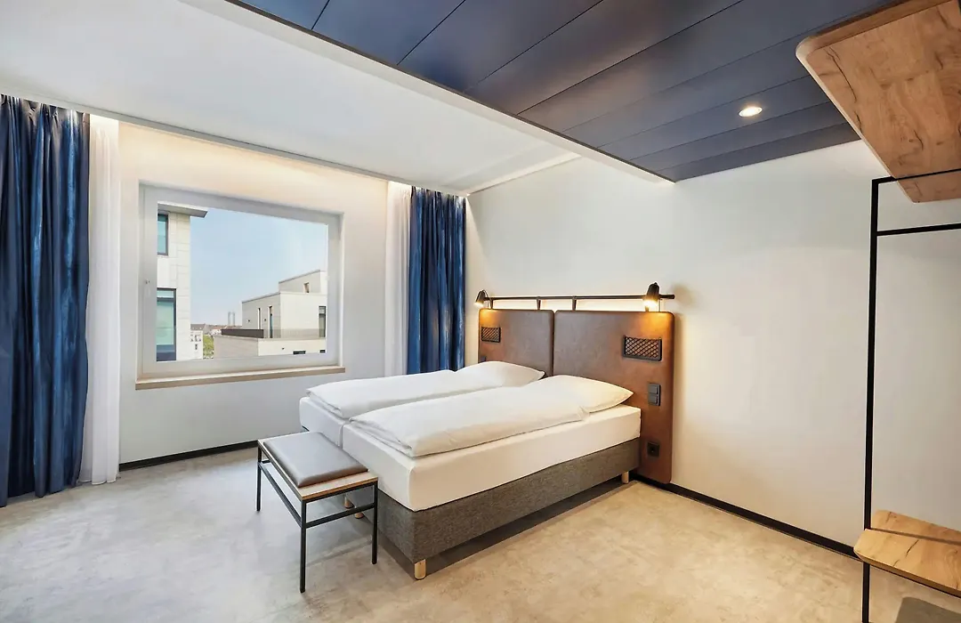 Leonardo Smart Hotel Düsseldorf-1