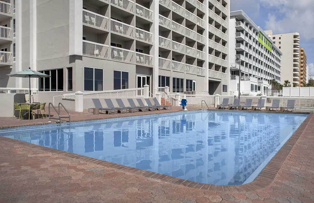 Hampton Inn Daytona Shores-Oceanfront-1
