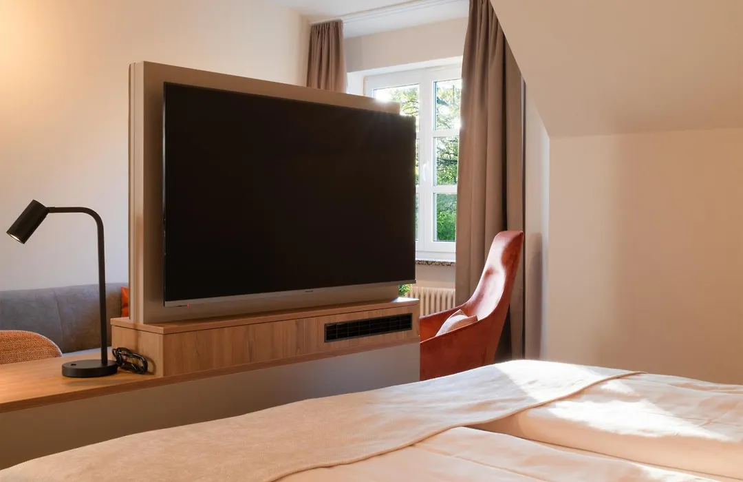 Hotel Waldesrand-1