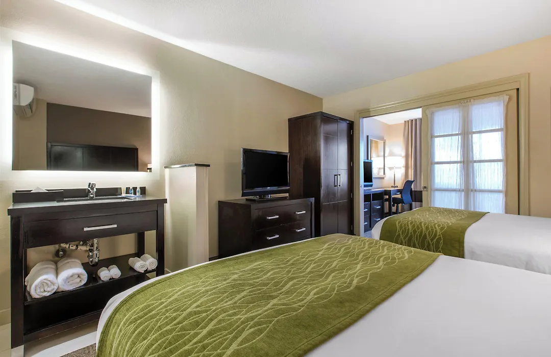 Best Western Inn & Suites San Diego Zoo -Seaworld Area-1