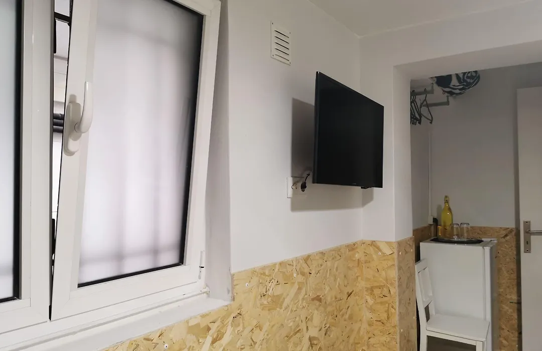 Jualis Guest House-1