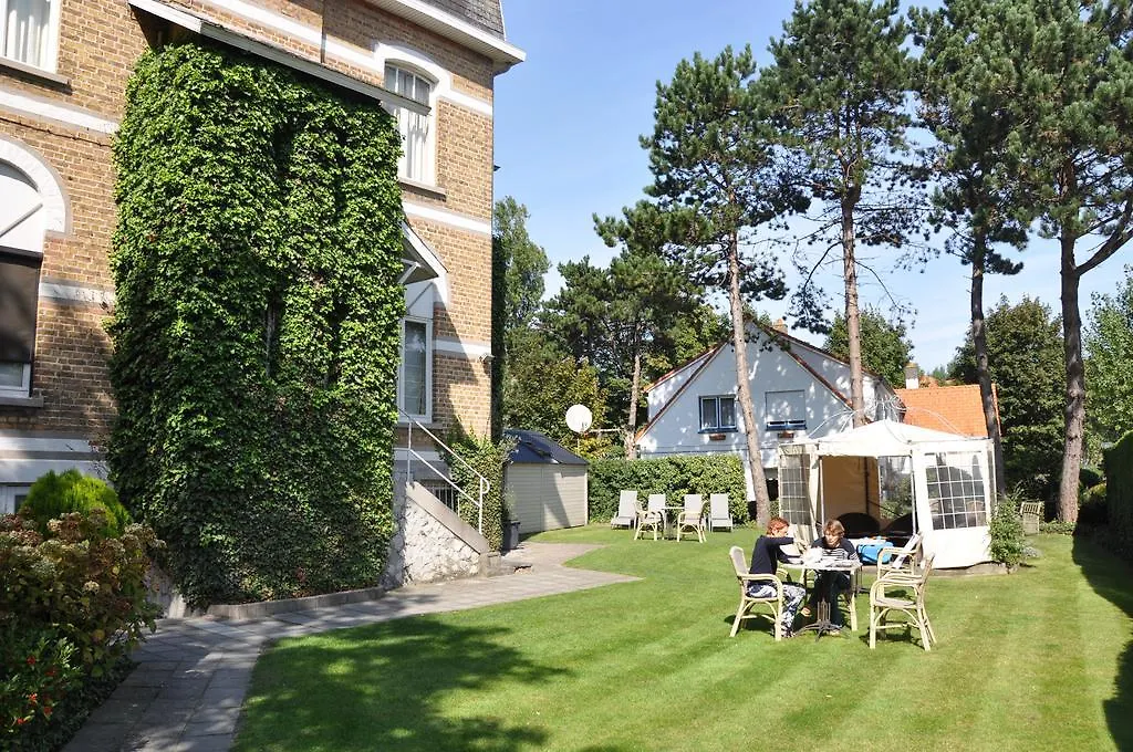 Hotel Bon Accueil-1
