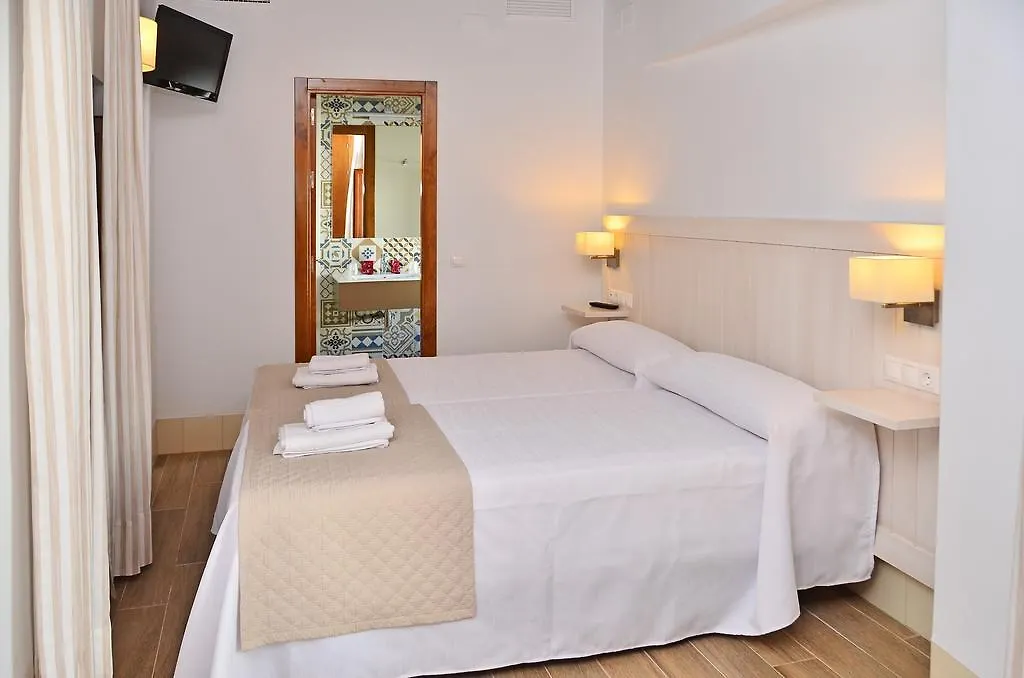 Hostal La Fonda-1