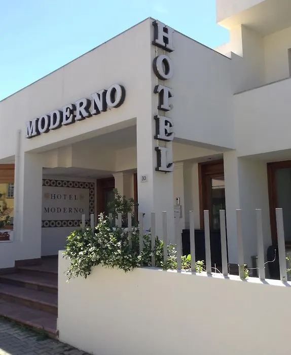 Hotel Moderno-1