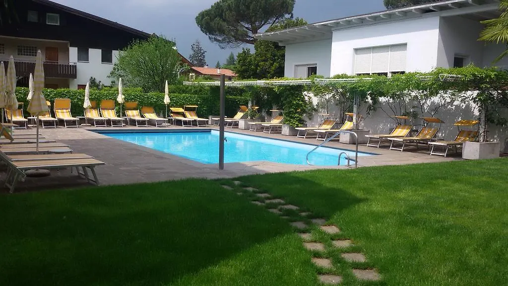 Hotel Maximilian-1