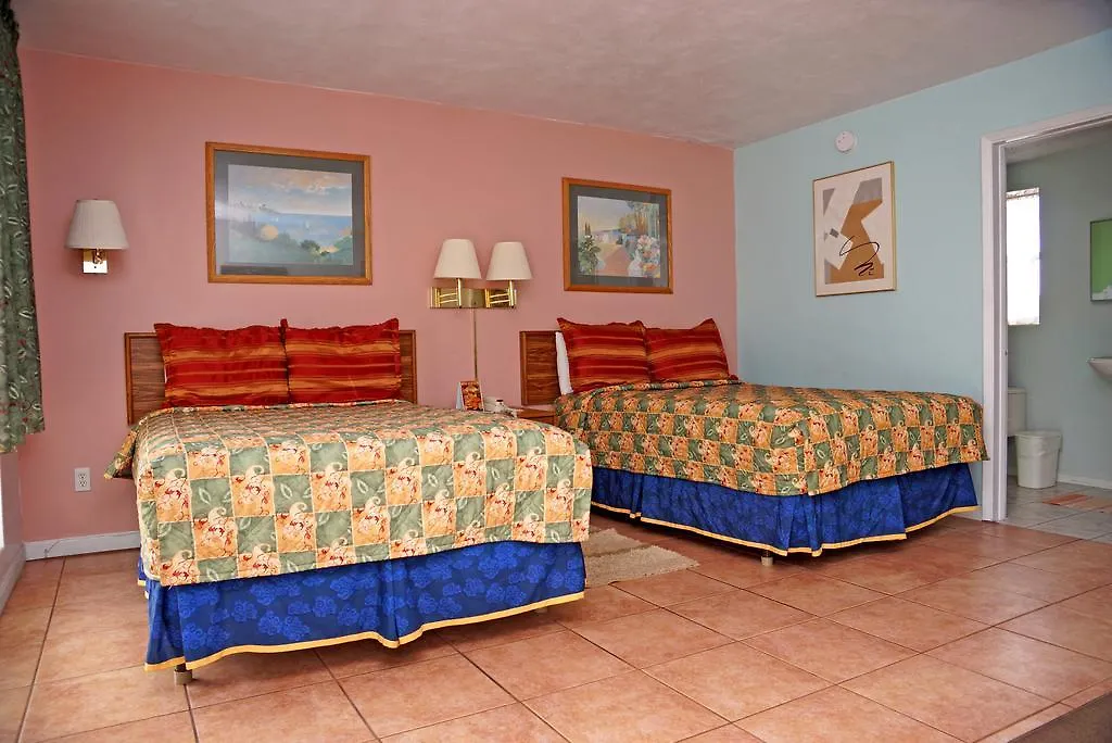 Beachwalk Inn-1