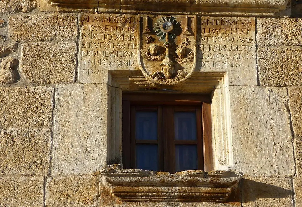 Hostal El Resbalon-1