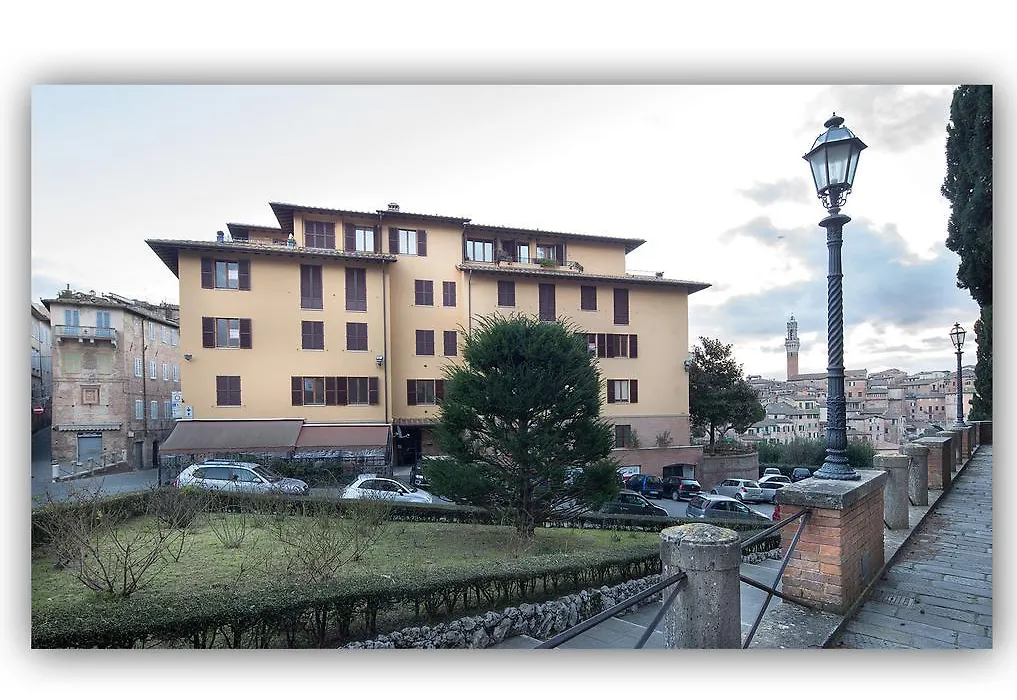 La Sapienza Siena-1