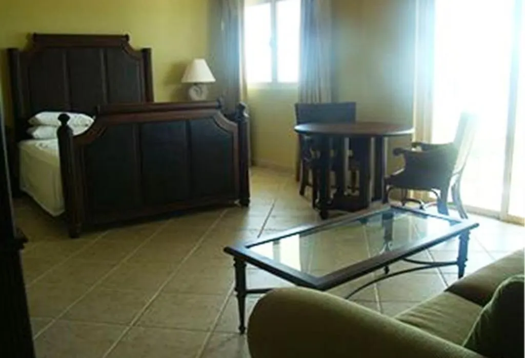 Sea Breeze Hotel-1