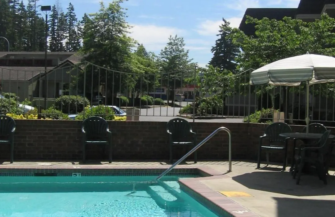 Redmond Inn-1