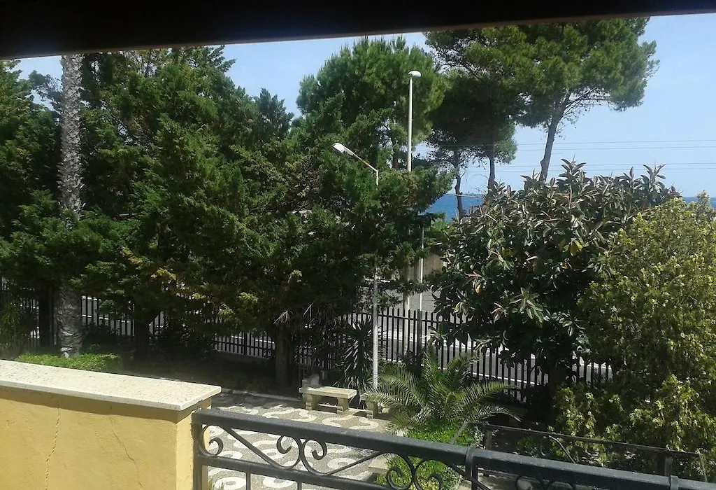 Villa Midolo-1