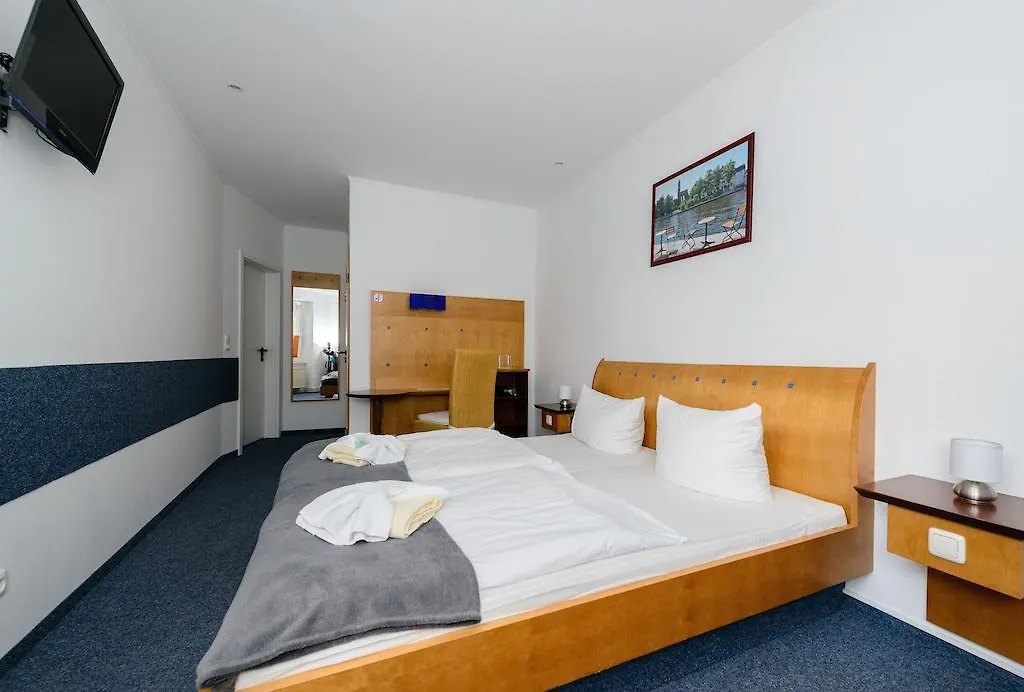 City Hotel-Pension Brandenburg-1