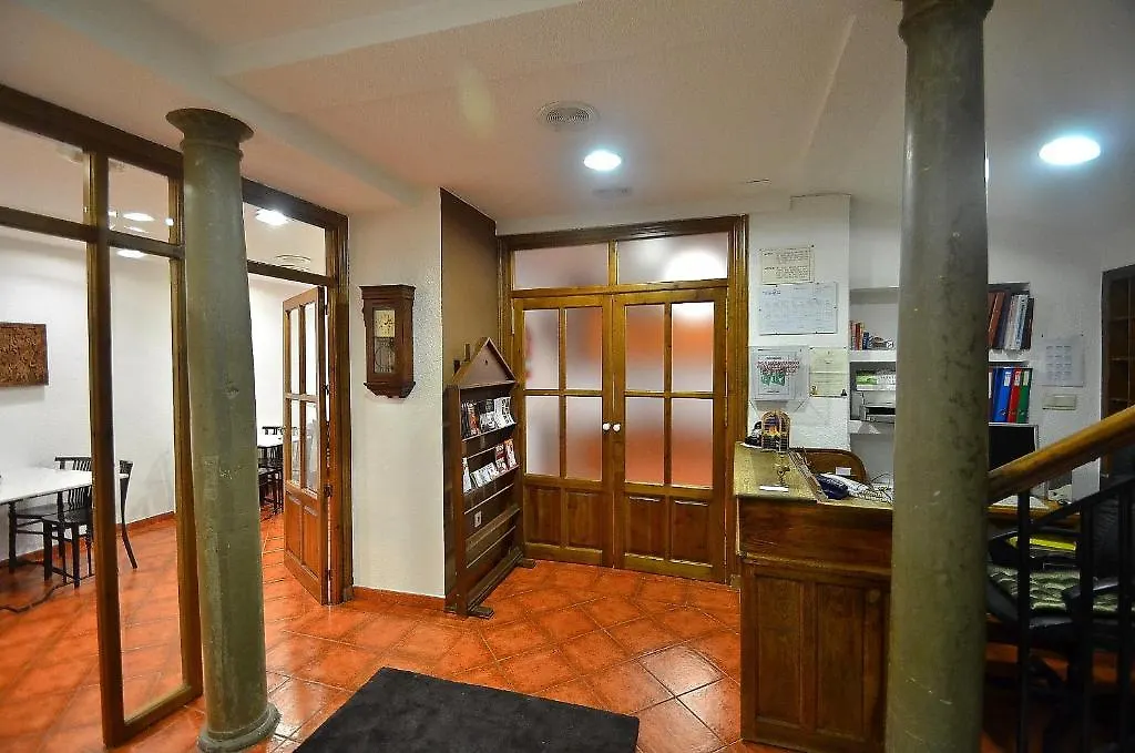 Residencia Ziri-1