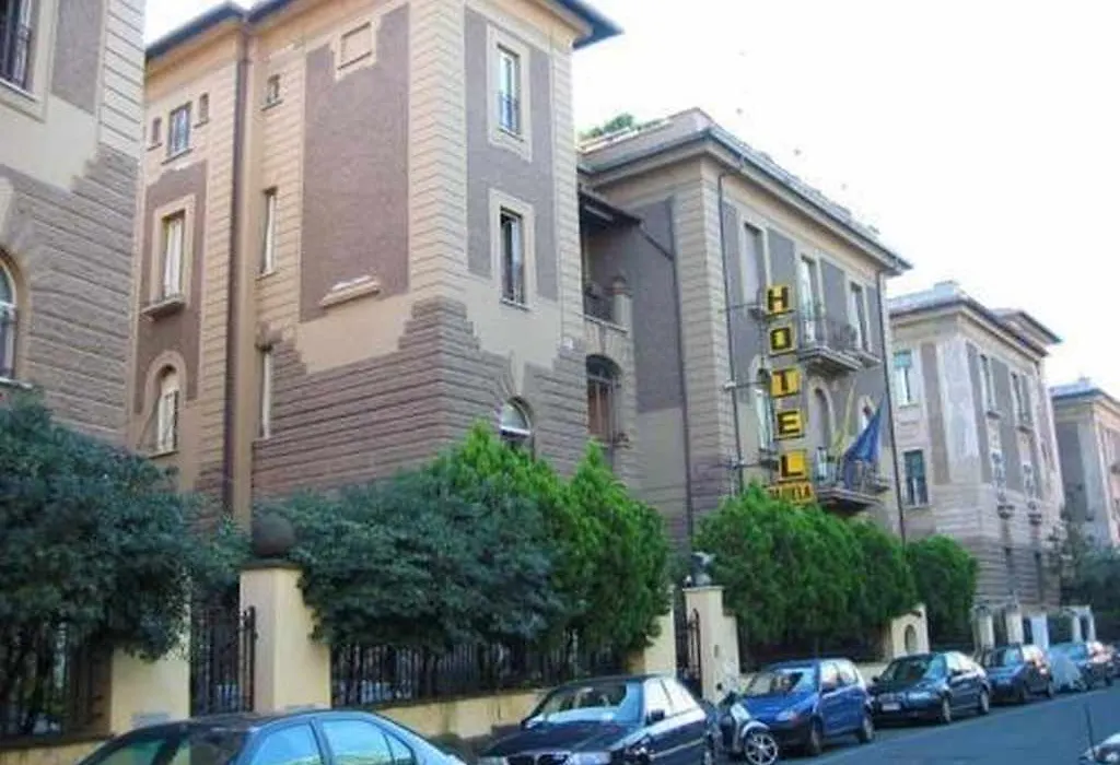 Hotel Daniela-1