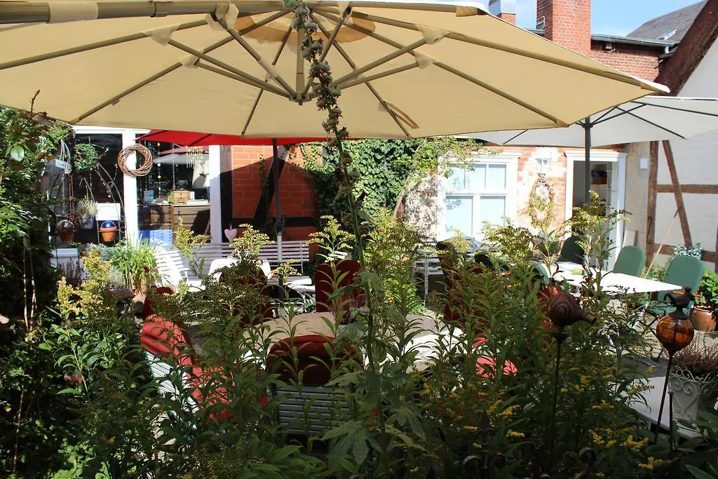 Hotel Garni Zur Linde-1