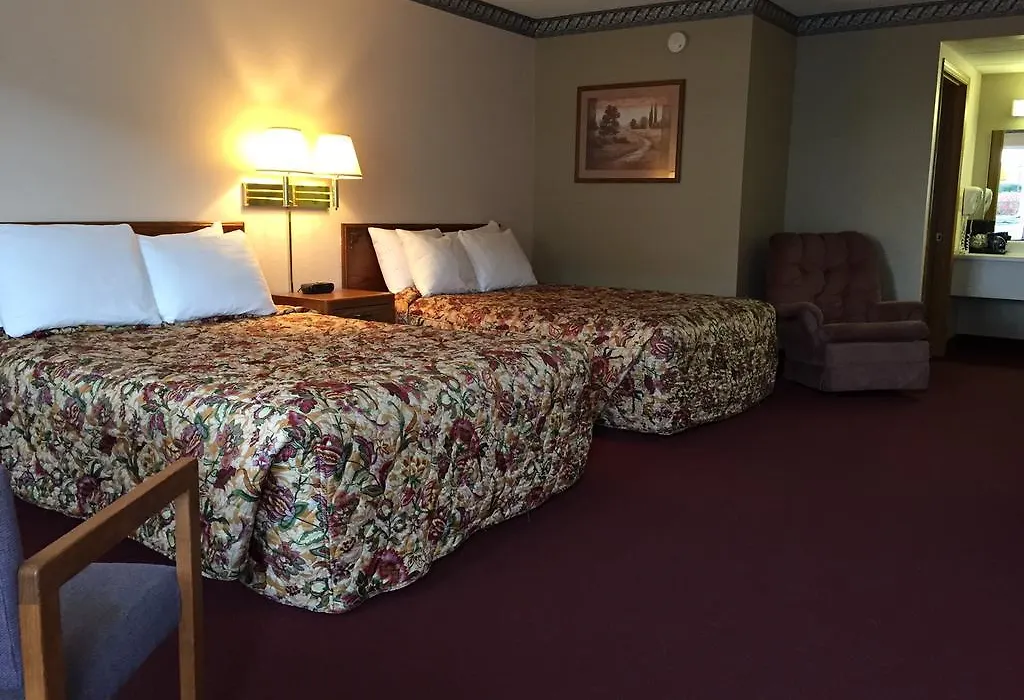 Twelve Oaks Inn-1