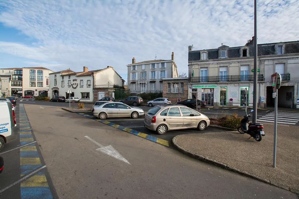 La Boule d'Or-1