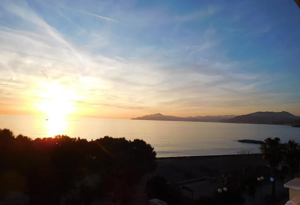Baia delle Favole-1