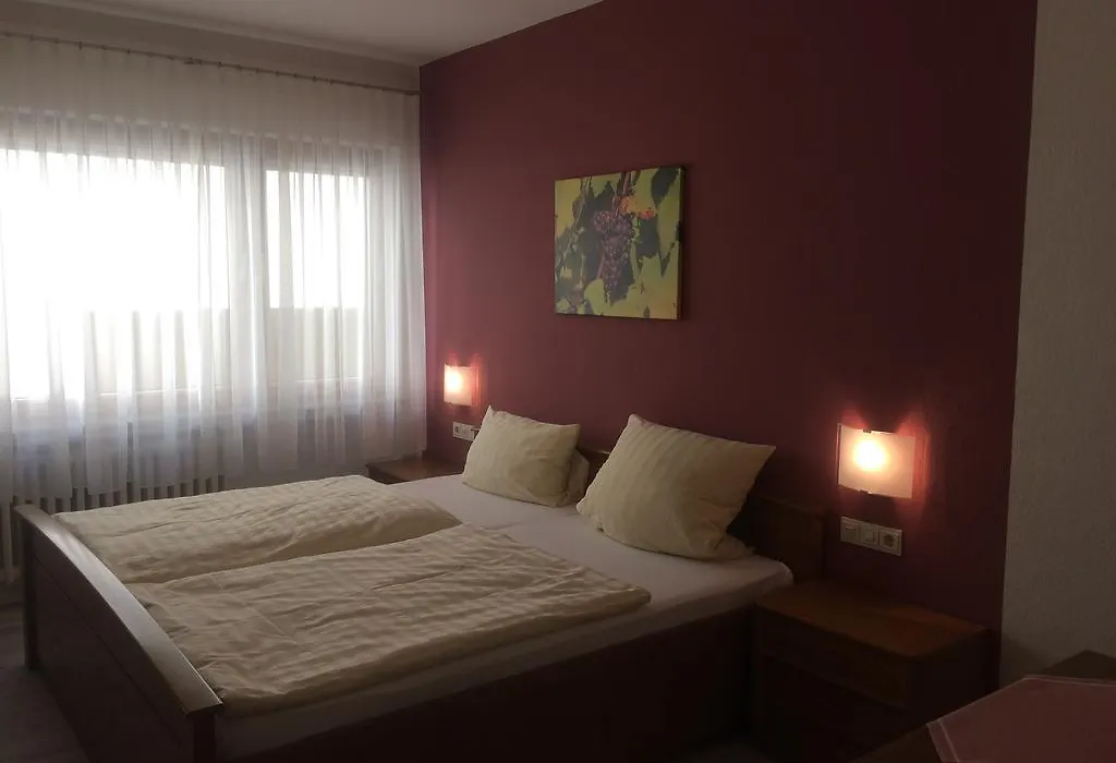 Moselhotel Lesura-1