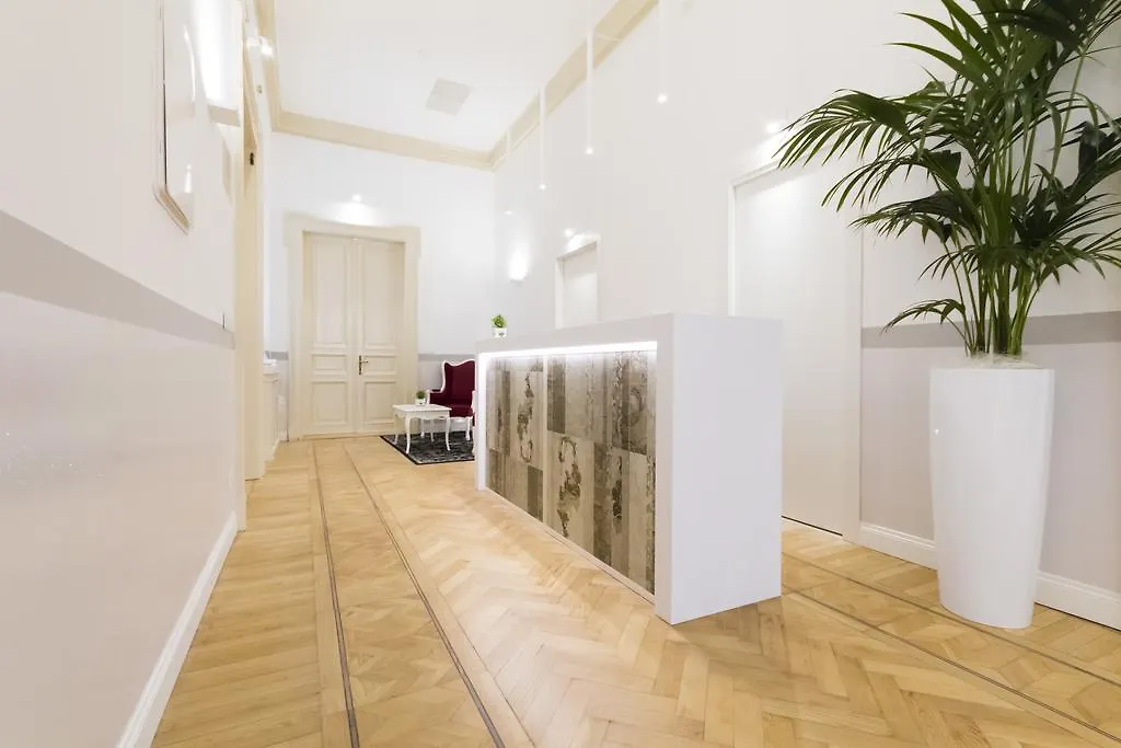 Residenza Degli Artisti-1