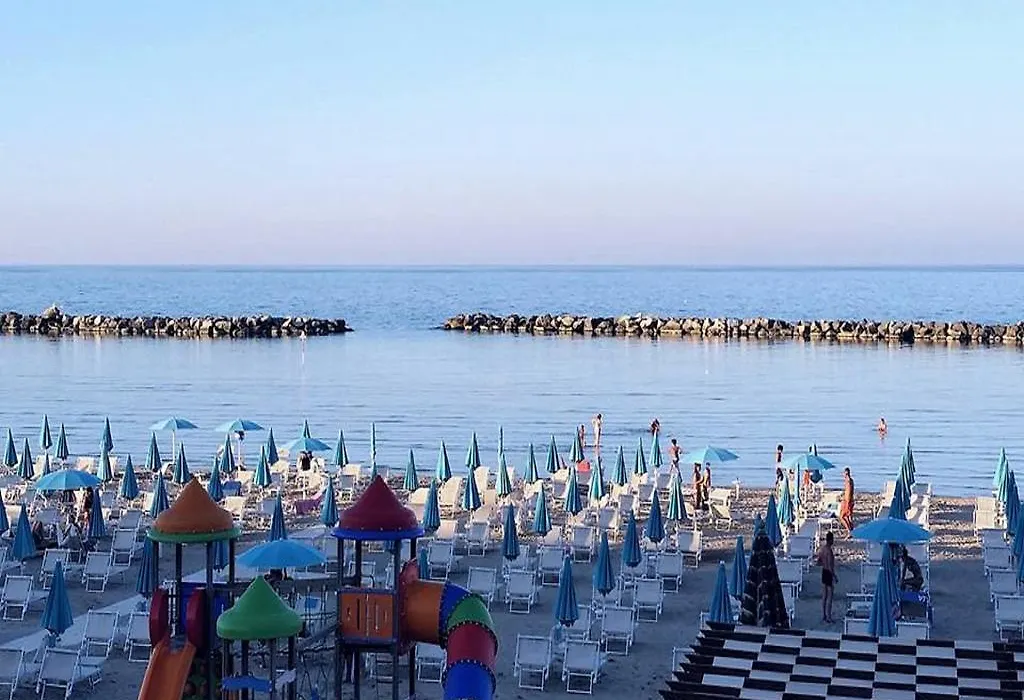 Hotel Gardenia-1