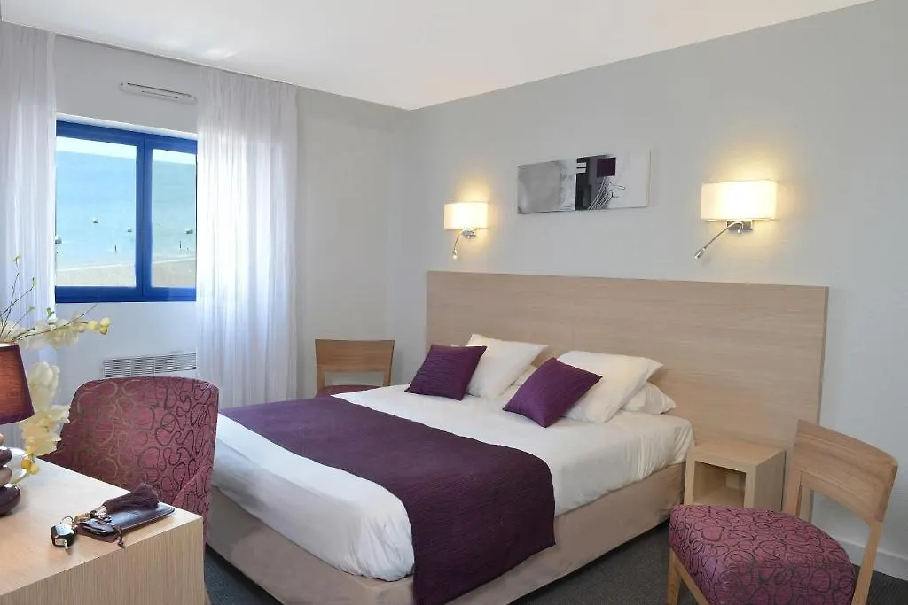 Hôtel De La Plage-1
