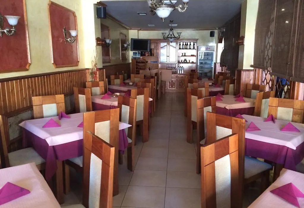 Hostal Restaurante Grela-1